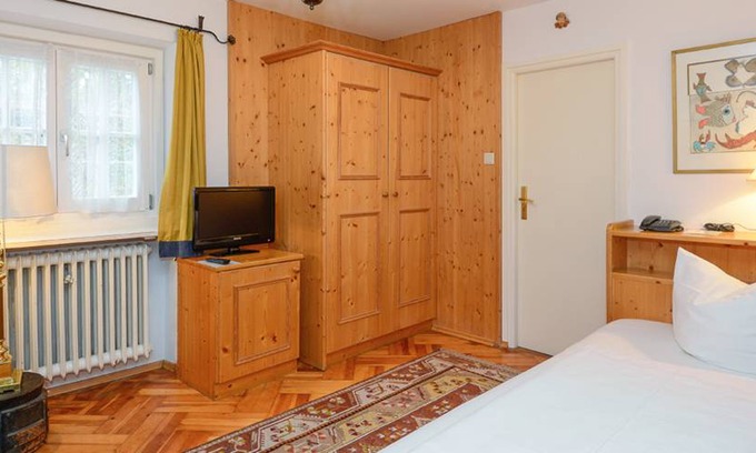 Oberschonau Resort | Private room ∙ 1 guest