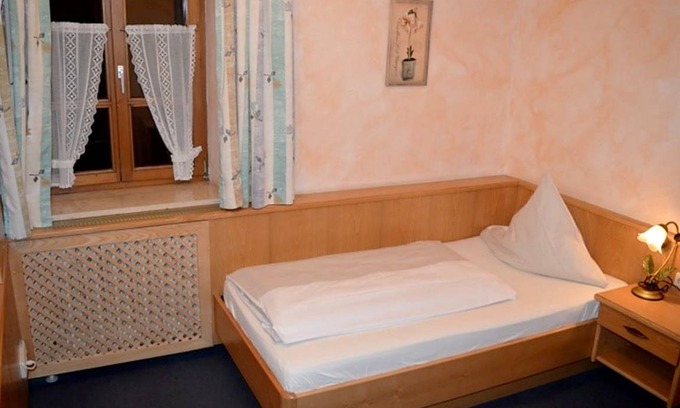 Rosenheim Resort | Private room ∙ 1 guest