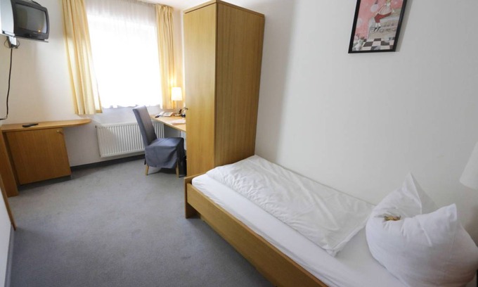 Erharting Resort | Private room ∙ 1 guest
