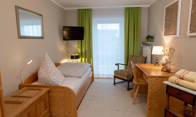 Rimsting Resort | Private room ∙ 1 guest