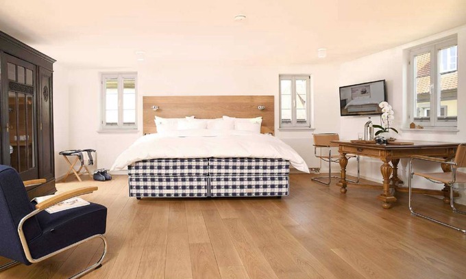Sommerach Resort | Private room ∙ 2 bedrooms ∙ 4 guests
