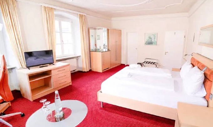 Altstadt Resort | Private room ∙ 2 bedrooms ∙ 4 guests