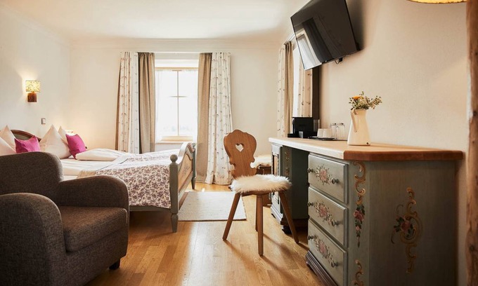 Teisendorf Resort | Private room ∙ 2 guests