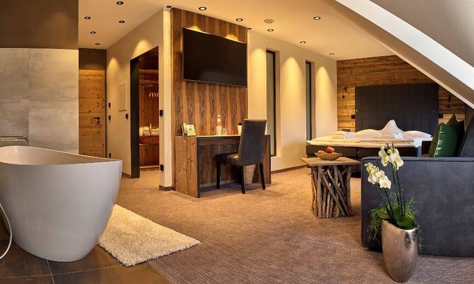 Stamsried Resort | Private room ∙ 2 guests