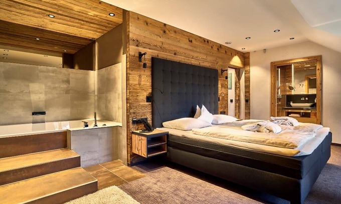 Stamsried Resort | Private room ∙ 2 guests