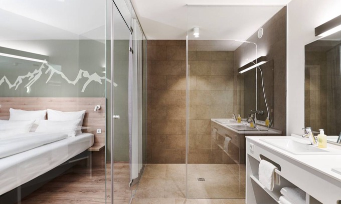Sankt Valentin Resort | Private room ∙ 2 guests
