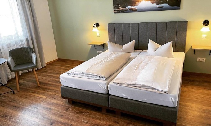 Halfing Resort | Private room ∙ 3 guests