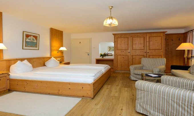 Oberschonau Resort | Private room ∙ 4 guests