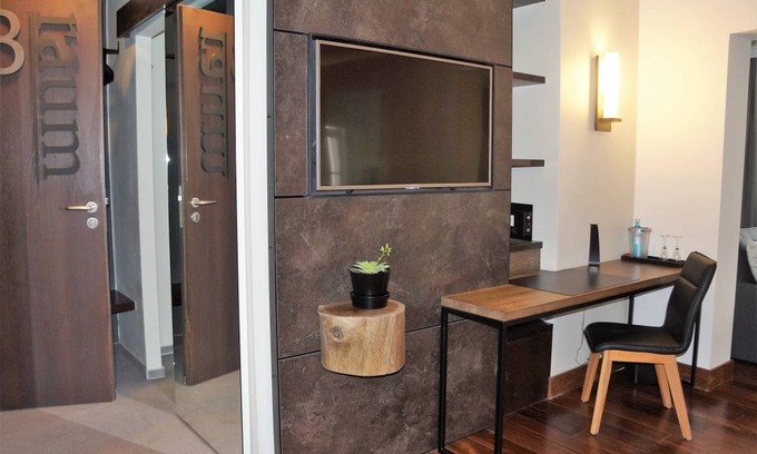 Schweinfurt Resort | Private room ∙ 4 guests