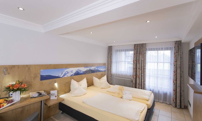 Bad Aibling Resort | Private room ∙ 4 guests