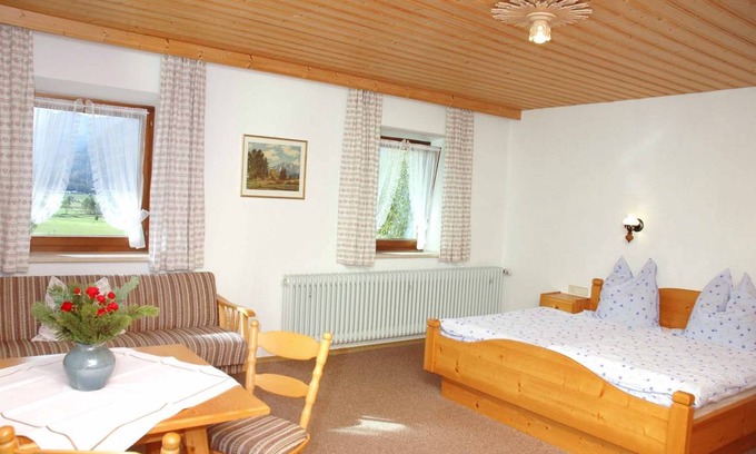 Ruhpolding Other | Shared room ∙ 3 guests