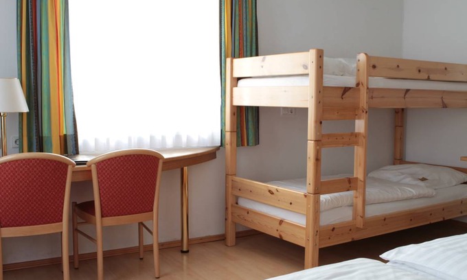 Krumbach Other | Shared room ∙ 5 guests