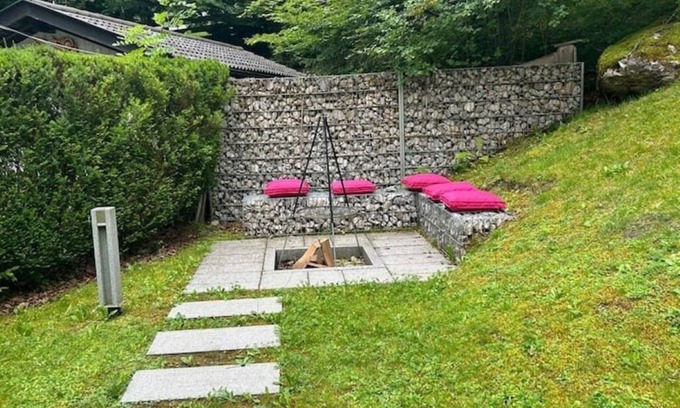 Untergrainau Apartment | Sleeping at the foot of the Zugspitze