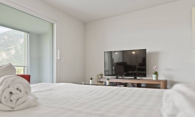 Saillon Apartment | Thermal Relaxation in Saillon near the baths 4 pers