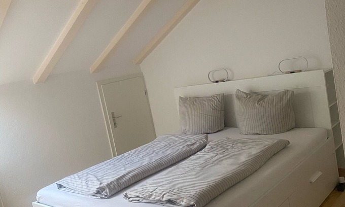 Hohenschwangau Apartment | Vacation apartment with a view of the mountains and the royal castle