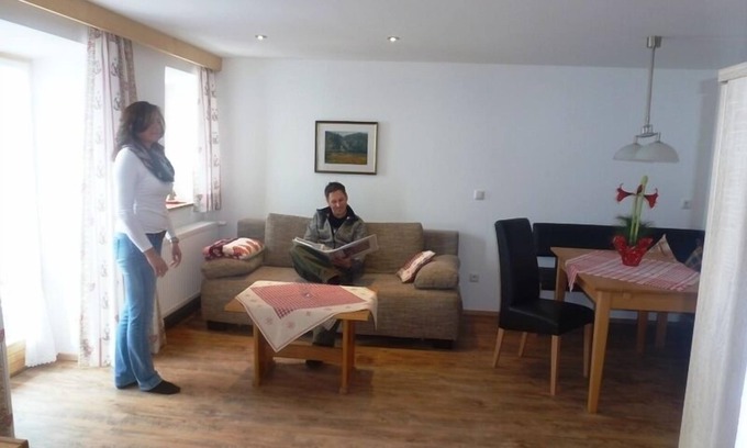 Birnbach Apartment | Wetterkreuz two-room apartment 52sqm, shower/WC, kitchen, balcony