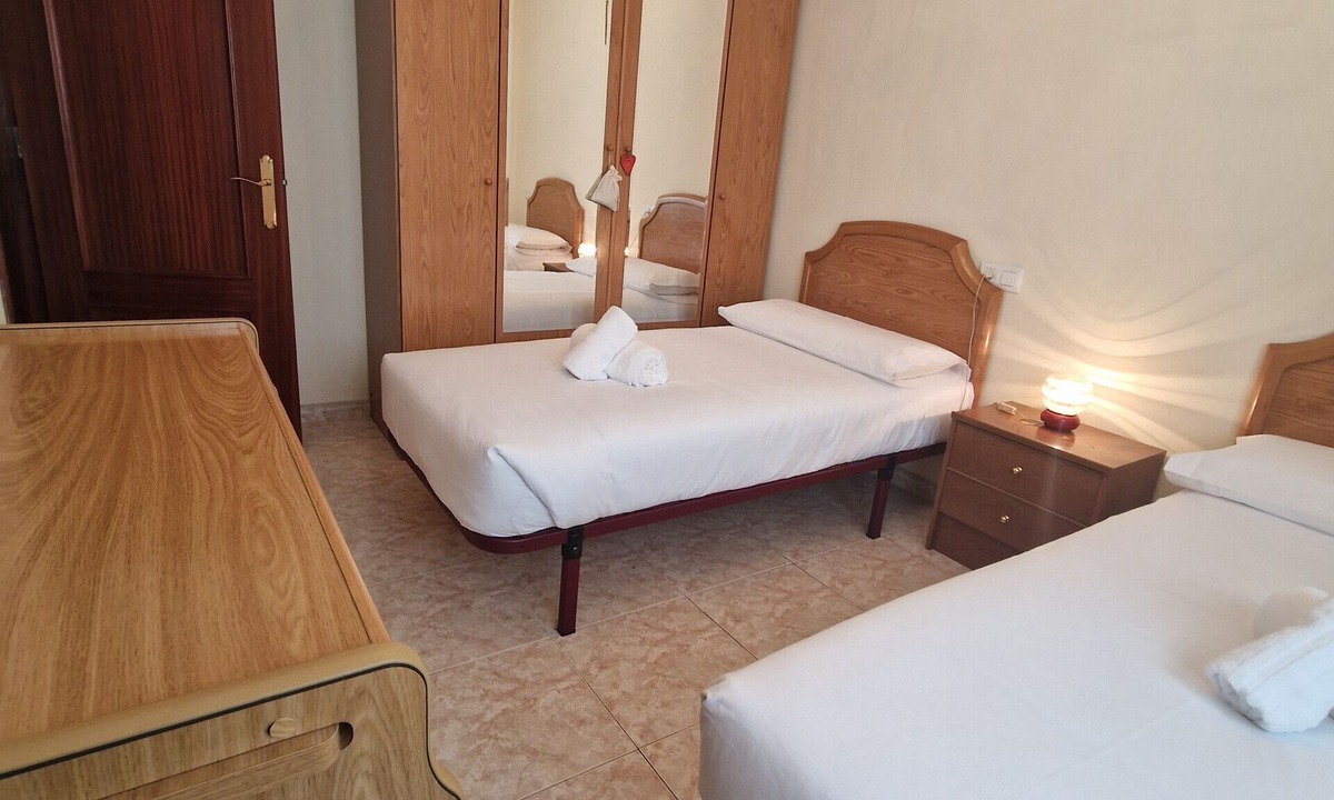 Oviedo City Centre Apartment | 626A Tres dormitorios con garaje