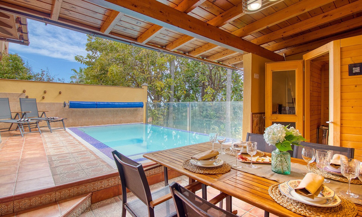 Puerto de la Cruz House | 4BR Wellness Villa | Pool, Sauna, Gym