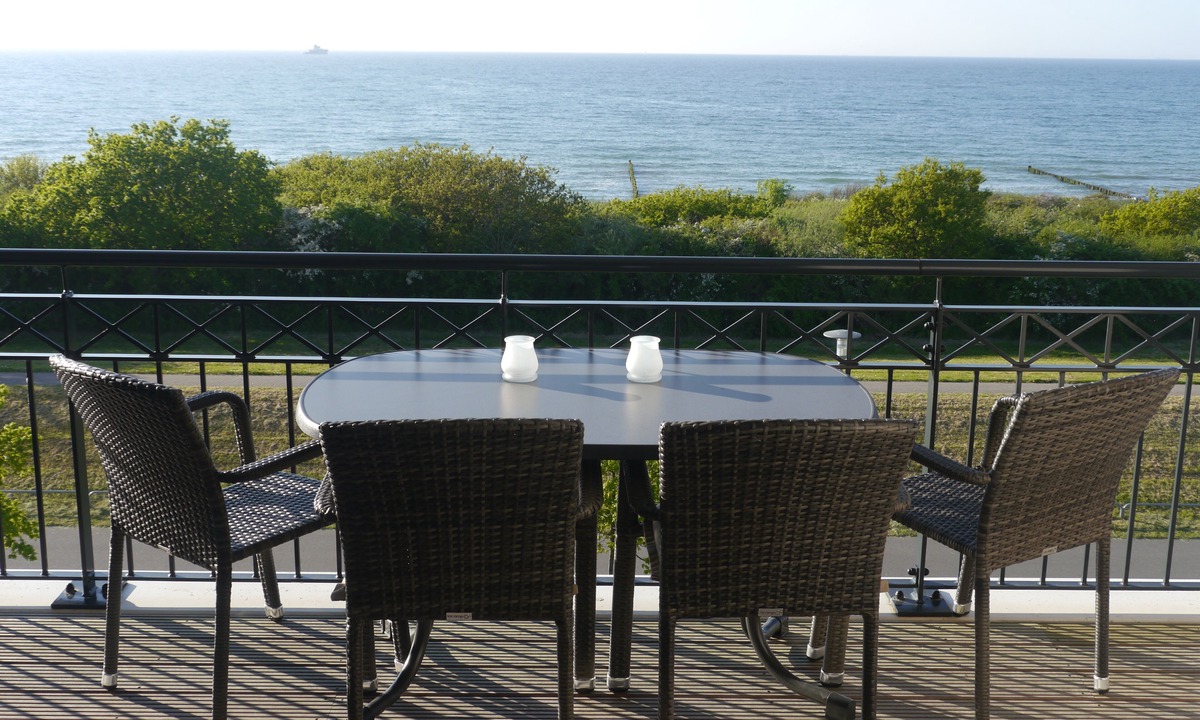 Borgerende Apartment | Exclusive Baltic Sea suite with fantastic sea view and pool/wellness area