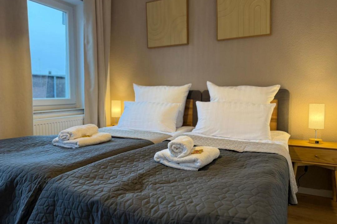 Oberhausen Apartment | ATLAS Apartment Oberhausen Nähe Bahnhof Westfield Centro
