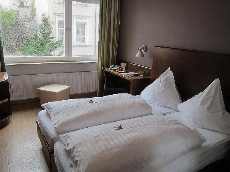 Photo of Bedroom in Schwanthalerhohe