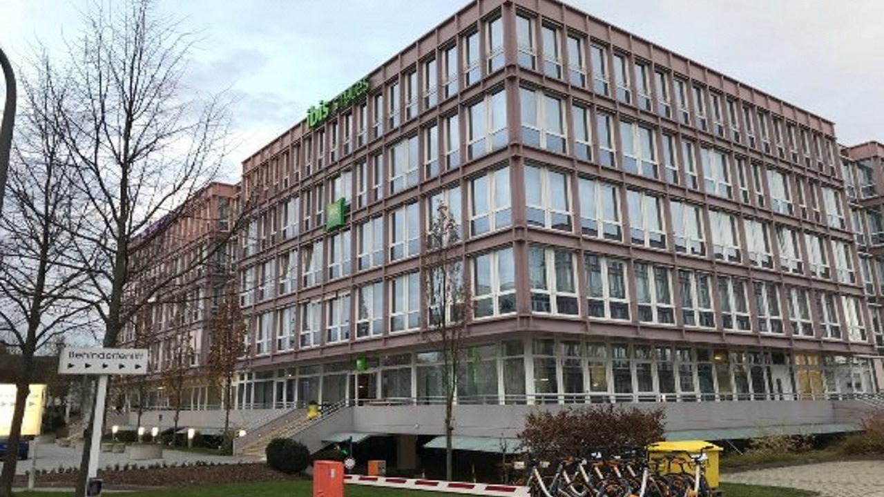 Photo of Buildings in Englschalking