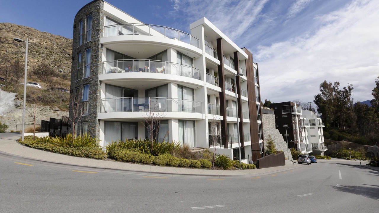 Photo of Buildings in Kelvin Heights