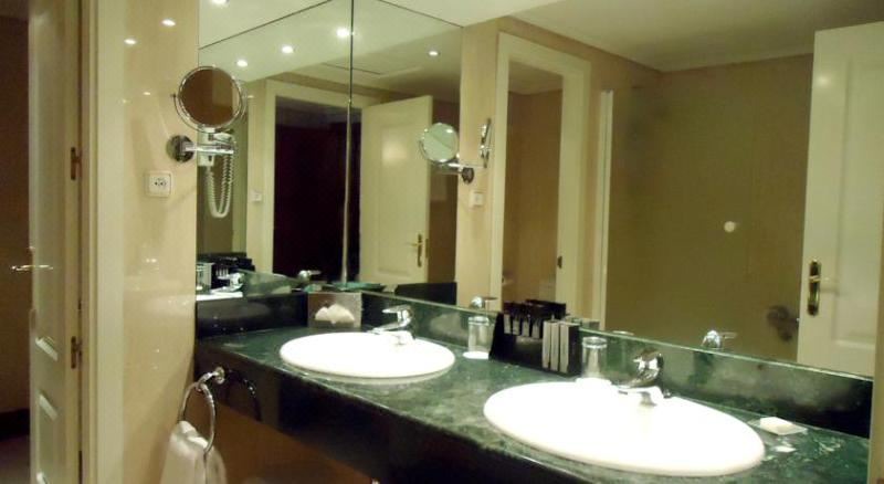 Photo of Bathroom in Castillejos