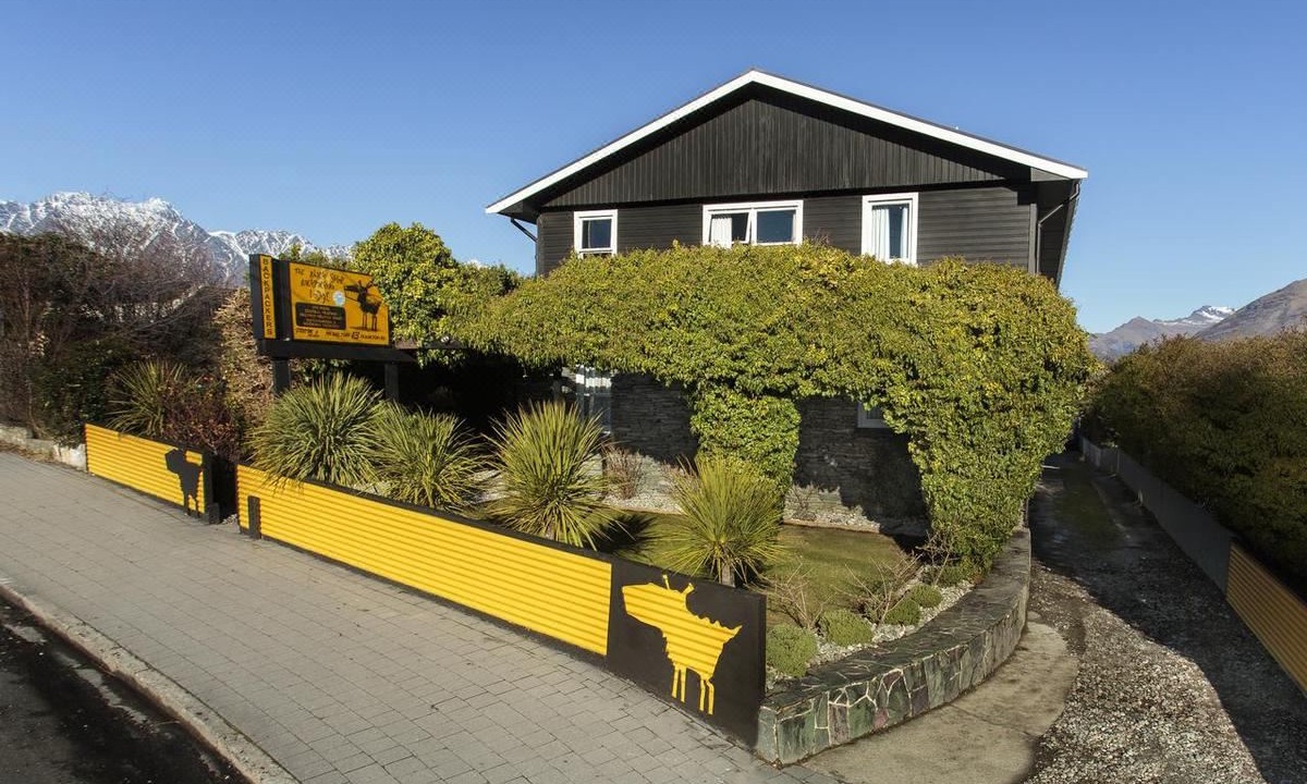Photo of Buildings in Queenstown City Centre