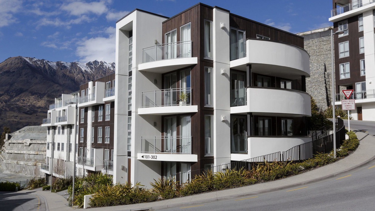 Photo of Buildings in Kelvin Heights