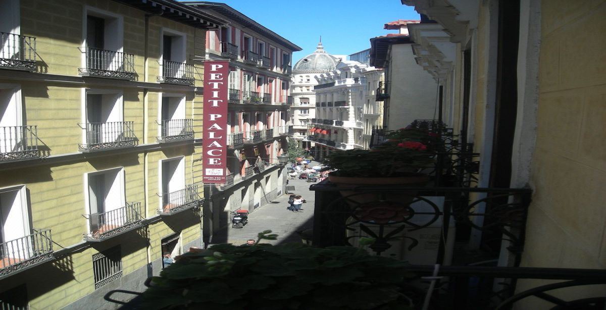 Photo of Buildings in Sol