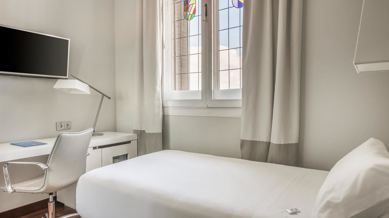 Photo of Bedroom in Trafalgar