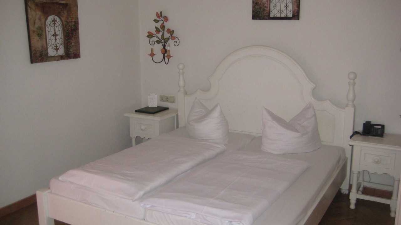 Photo of Bedroom in Schwanthalerhohe