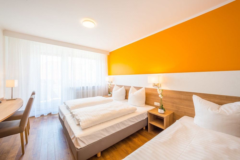 Photo of Bedroom in Ludwigsvorstadt-Kliniken