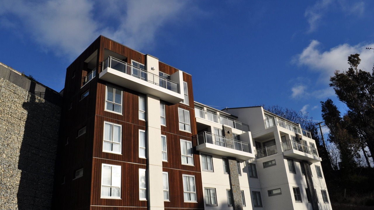 Photo of Buildings in Kelvin Heights