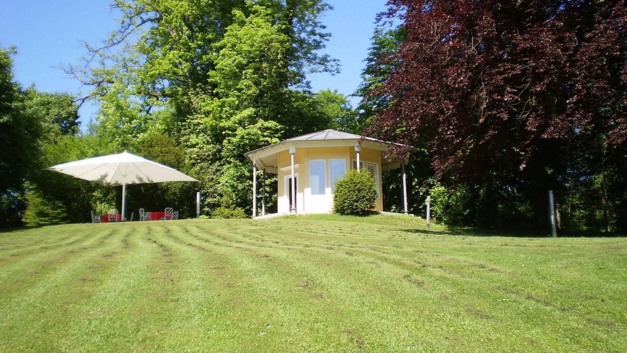 Photo of Buildings in Feldafing