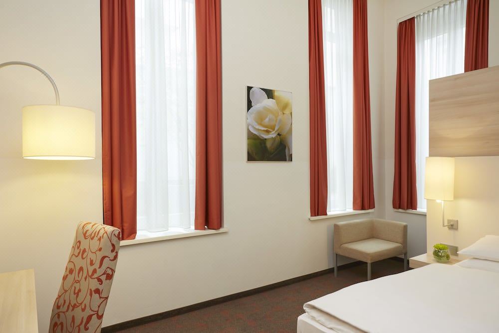 Photo of Bedroom in Ludwigsvorstadt-Kliniken