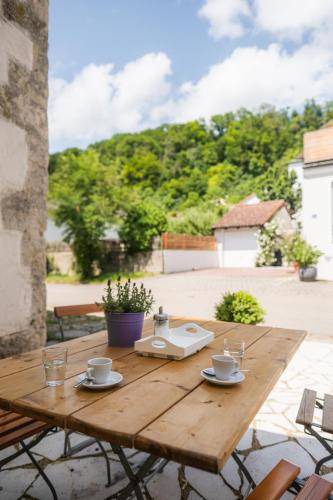 Photo of Patio Balcony in Inching