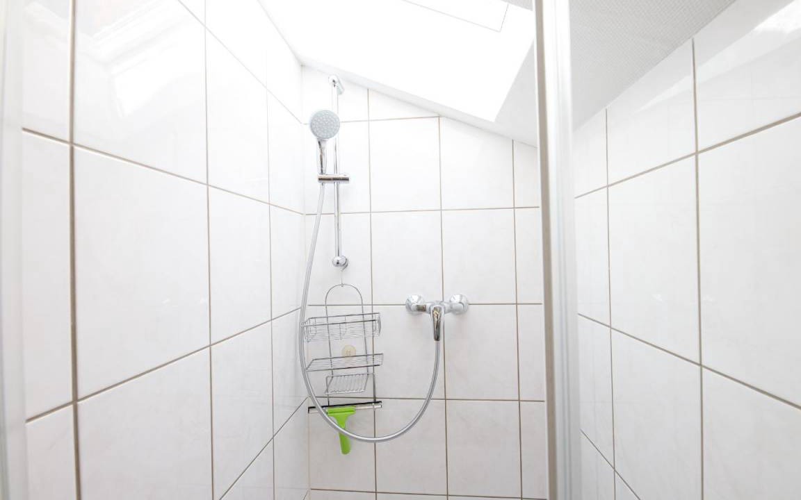 Photo of Bathroom in Farchant