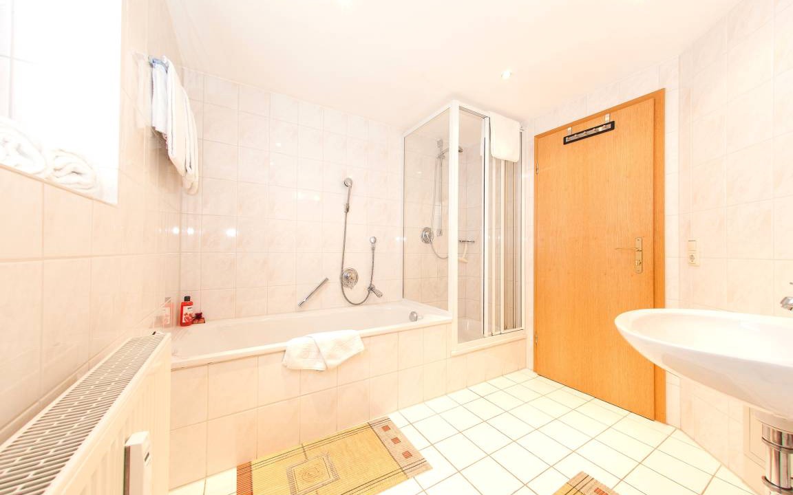 Photo of Bathroom in Groissenbach