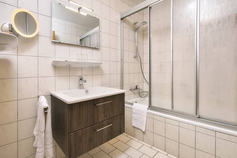 Photo of Bathroom in Lam
