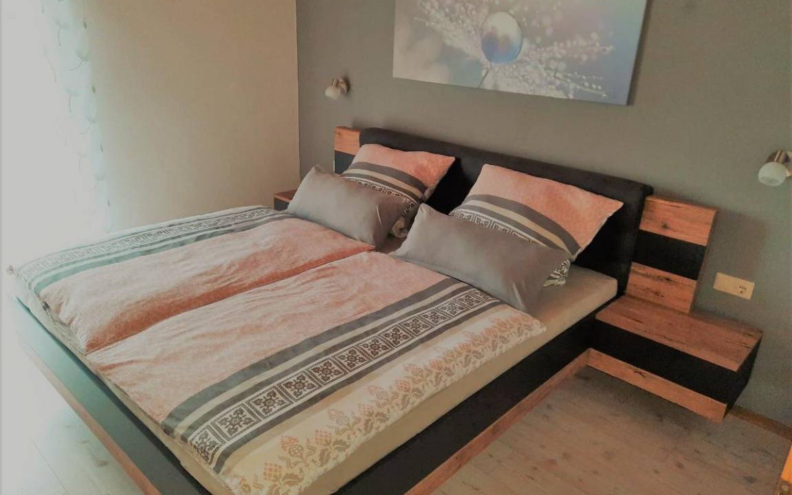 Photo of Bedroom in Lam
