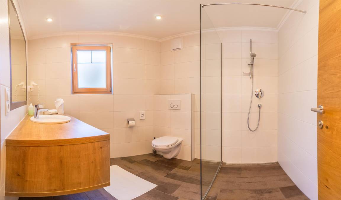 Photo of Bathroom in Volderau