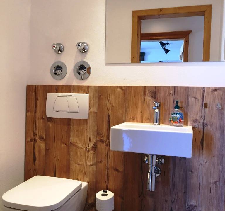 Photo of Bathroom in Groissenbach
