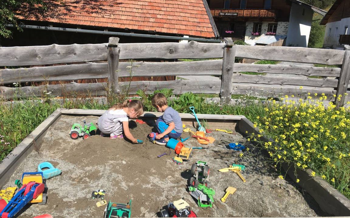 Photo of Others in Niederthai