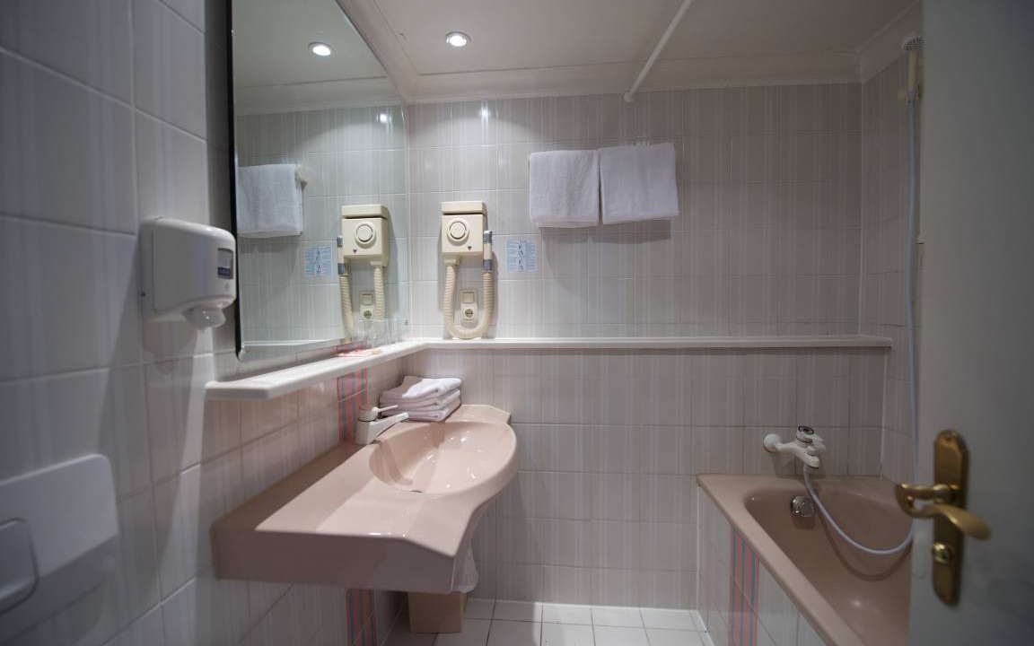Photo of Bathroom in Augustenstraße