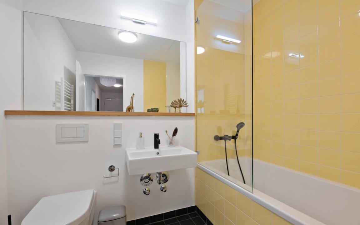 Photo of Bathroom in Land in Sonne