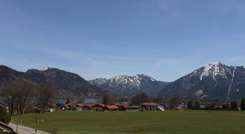 Photo of Buildings in Abwinkl