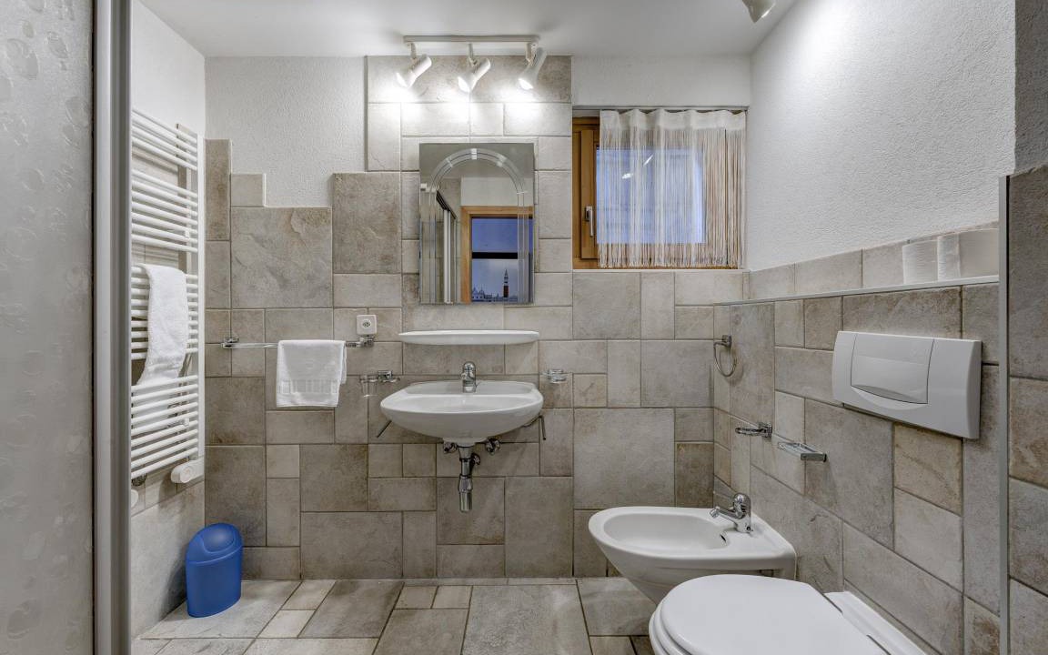 Photo of Bathroom in Riddes