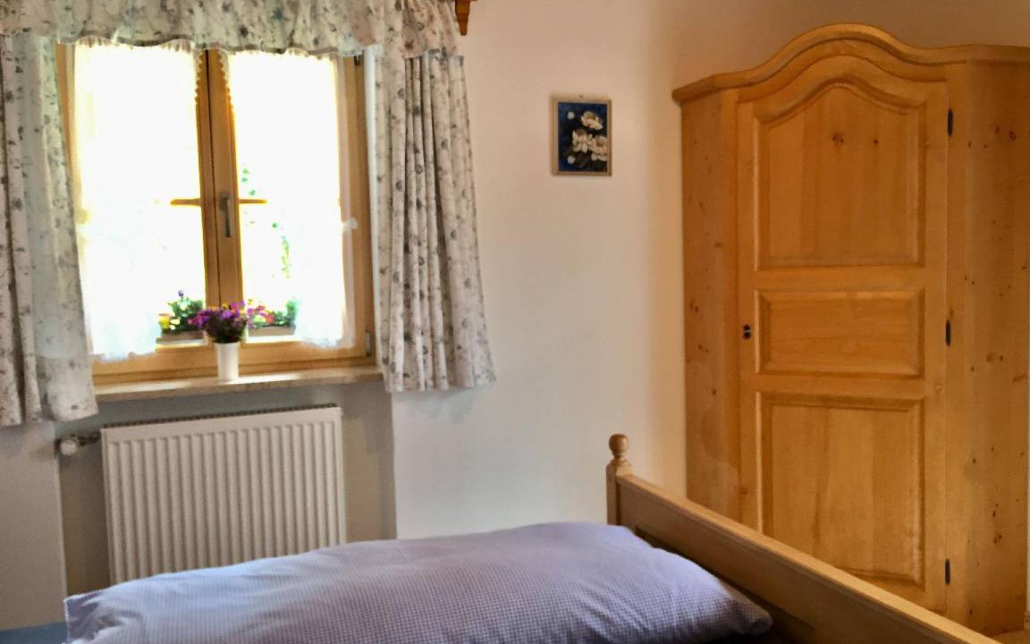 Photo of Bedroom in Weissbach an der Alpenstrasse